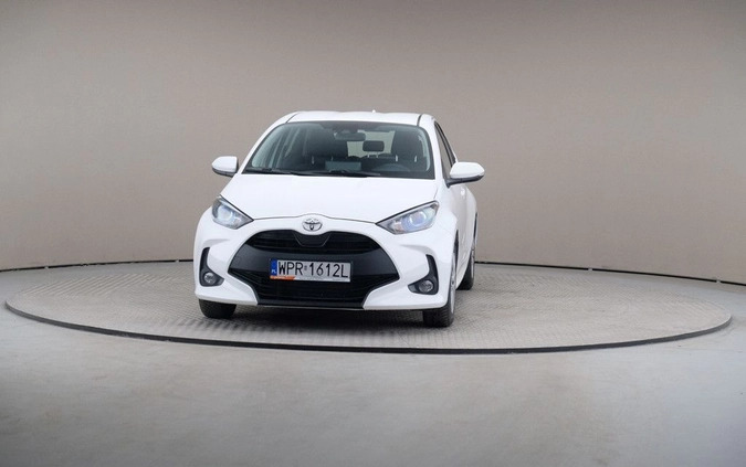 Toyota Yaris cena 65899 przebieg: 29217, rok produkcji 2022 z Pionki małe 154